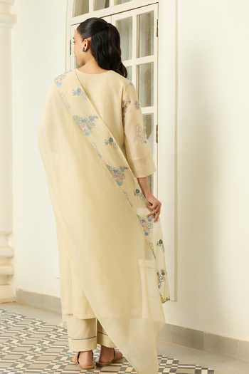 Vaayu Ecru Thread Embroidered Kurta Set