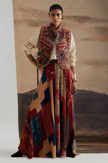 Aseem Kapoor Zuri Embroidered Gilet & Skirt Set