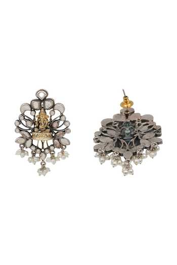 Sangeeta Boochra Artisan Dual-Plated Ganesha Motif Earrings 