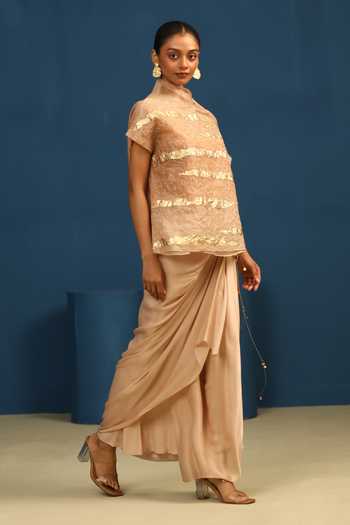 Shop Vedangi Agarwal Peach Georgette, Satin, Shantoon Moon Flower Draped Skirt Online at Aza Fashions Shop_Vedangi Agarwal_Peach Georgette, Satin, Shantoon Moon Flower Draped Skirt _Online_at_Aza_Fashions