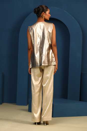 Vedangi Agarwal Moonlight Reverence Embroidered Jacket With Slip 
