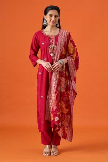 Khwaab By Sanjana Lakhani Hand Embroidered Kurta Set 