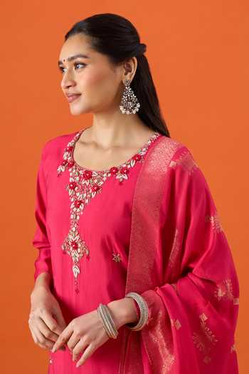 Shop_Khwaab By Sanjana Lakhani_Magenta Chanderi Round Neck Embroidered Kurta Set _Online_at_Aza_Fashions