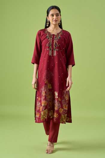 Khwaab By Sanjana Lakhani Maroon Chanderi Square Neck Floral Print Kurta Set Online at Aza Fashions Khwaab By Sanjana Lakhani_Maroon Chanderi Square Neck Floral Print Kurta Set _Online_at_Aza_Fashions