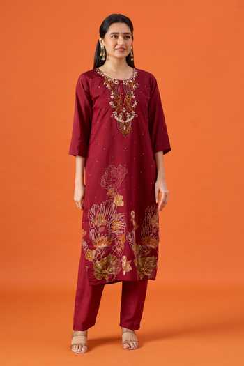Buy Khwaab By Sanjana Lakhani Maroon Chanderi Round Neck Hand Embroidered Kurta Set Online at Aza Fashions Buy_Khwaab By Sanjana Lakhani_Maroon Chanderi Round Neck Hand Embroidered Kurta Set _Online_at_Aza_Fashions