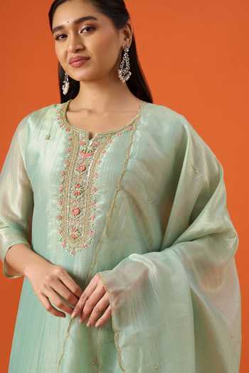 Khwaab By Sanjana Lakhani Green Silk, Satin Round Neck, Yes Neckline Embroidered Kurta Set at Aza Fashions Khwaab By Sanjana Lakhani_Green Silk, Satin Round Neck, Yes Neckline Embroidered Kurta Set _at_Aza_Fashions