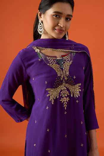 Shop Khwaab By Sanjana Lakhani Purple Silk, Satin Round Neck, Yes Embroidered Kurta Set Shop_Khwaab By Sanjana Lakhani_Purple Silk, Satin Round Neck, Yes Embroidered Kurta Set