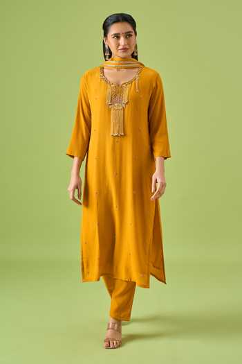 Khwaab By Sanjana Lakhani Voltex Neckline Embroidered Kurta Set 