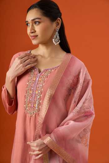 Buy Khwaab By Sanjana Lakhani Peach Silk, Satin Split V-neck Hand Embroidered Kurta Pant Set Buy_Khwaab By Sanjana Lakhani_Peach Silk, Satin Split V-neck Hand Embroidered Kurta Pant Set