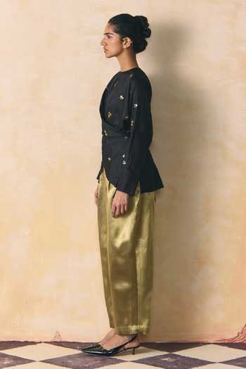 Buy Zwaan Gold Brocade Ode Barrel Pant Online at Aza Fashions Buy_Zwaan_Gold Brocade Ode Barrel Pant _Online_at_Aza_Fashions
