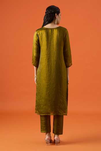 Khwaab By Sanjana Lakhani Floral Neckline Embroidered Kurta Set 