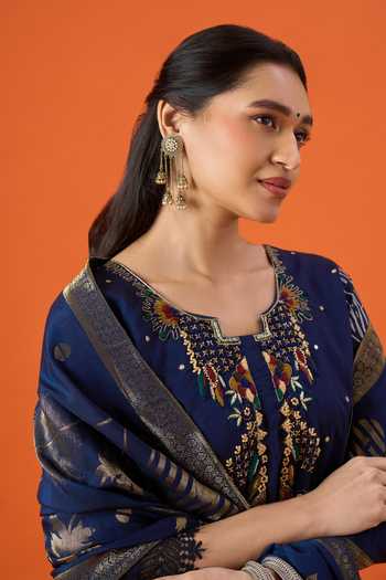 Shop Khwaab By Sanjana Lakhani Blue Chanderi Square Neck Floral Print Kurta Set Shop_Khwaab By Sanjana Lakhani_Blue Chanderi Square Neck Floral Print Kurta Set