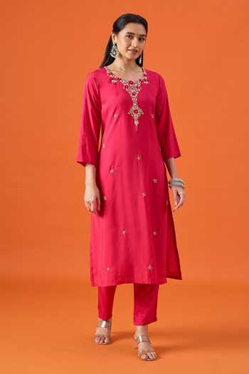Buy_Khwaab By Sanjana Lakhani_Magenta Chanderi Round Neck Embroidered Kurta Set 