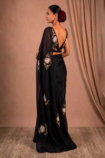 Ellemora Fashions Lunar Flora Saree With Blouse 