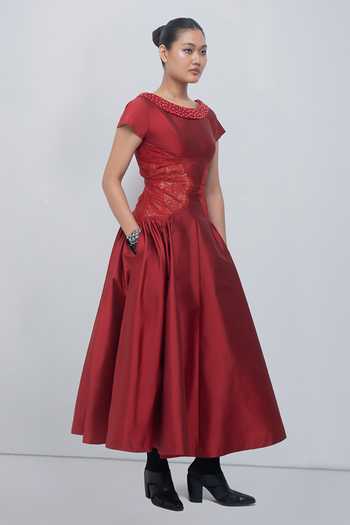 Leh Studios Red Viscose, Polyester, Taffeta Boat Neck Pauline Dress Online at Aza Fashions Leh Studios_Red Viscose, Polyester, Taffeta Boat Neck Pauline Dress _Online_at_Aza_Fashions