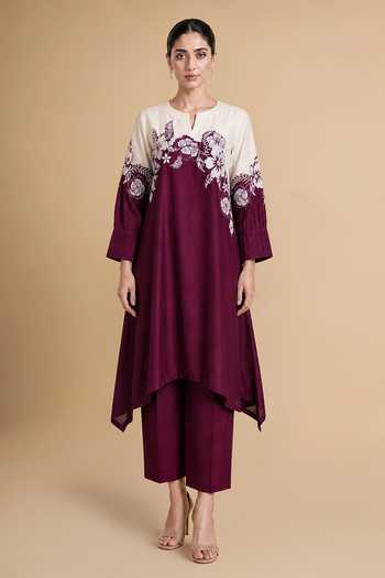 Origani Burgundy Chanderi Silk Split V-neck Colorblock Embroidered Kurta And Pant Set at Aza Fashions Origani_Burgundy Chanderi Silk Split V-neck Colorblock Embroidered Kurta And Pant Set _at_Aza_Fashions