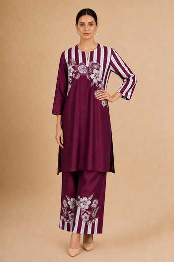 Origani Embroidered Straight Kurta & Pant Set 