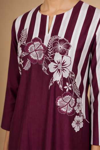 Buy Origani Burgundy Chanderi Silk Round Neck Embroidered Straight Kurta And Pant Set Buy_Origani_Burgundy Chanderi Silk Round Neck Embroidered Straight Kurta And Pant Set