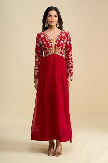 Khwaab By Sanjana Lakhani Red Georgette V-neck Hand Embroidered Anarkali And Dupatta Set Online at Aza Fashions Khwaab By Sanjana Lakhani_Red Georgette V-neck Hand Embroidered Anarkali And Dupatta Set _Online_at_Aza_Fashions