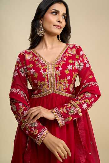 Buy Khwaab By Sanjana Lakhani Red Georgette V-neck Hand Embroidered Anarkali And Dupatta Set Buy_Khwaab By Sanjana Lakhani_Red Georgette V-neck Hand Embroidered Anarkali And Dupatta Set
