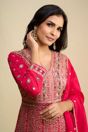Khwaab By Sanjana Lakhani Pink Georgette V-neck Hand Embroidered Anarkali With Dupatta Online at Aza Fashions Khwaab By Sanjana Lakhani_Pink Georgette V-neck Hand Embroidered Anarkali With Dupatta _Online_at_Aza_Fashions