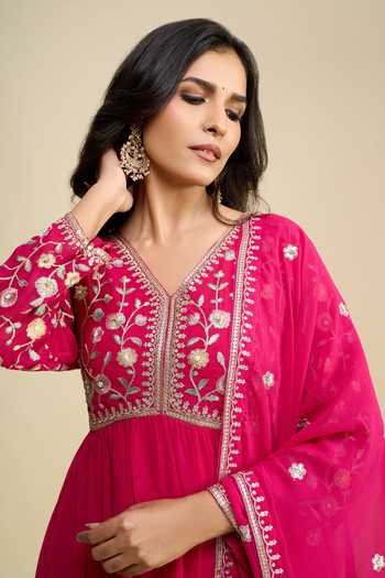 Buy Khwaab By Sanjana Lakhani Pink Georgette V-neck Hand Embroidered Anarkali With Dupatta Buy_Khwaab By Sanjana Lakhani_Pink Georgette V-neck Hand Embroidered Anarkali With Dupatta