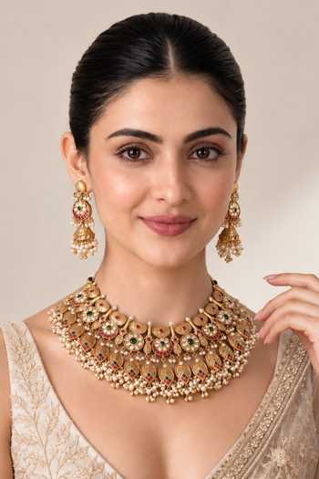 Vivinia By Vidhi Mehra Antique Gold Kundan Necklace Set 