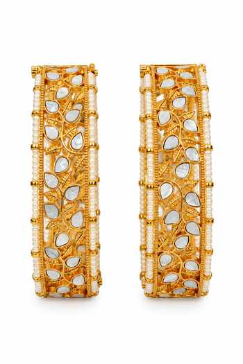 Vivinia By Vidhi Mehra_White Kundan Pearl Leaf 1 Pair Of Bangles _Online_at_Aza_Fashions