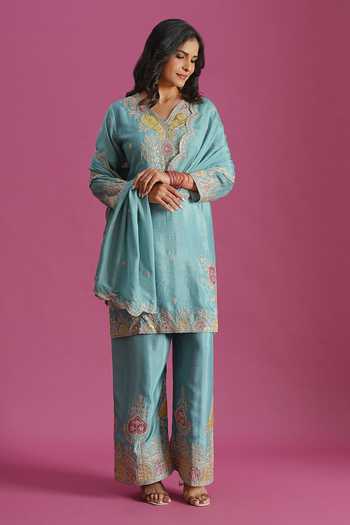 Khwaab By Sanjana Lakhani Blue Chinon V-neck, Yes Hand Embroidered Kurta Set Online at Aza Fashions Khwaab By Sanjana Lakhani_Blue Chinon V-neck, Yes Hand Embroidered Kurta Set _Online_at_Aza_Fashions