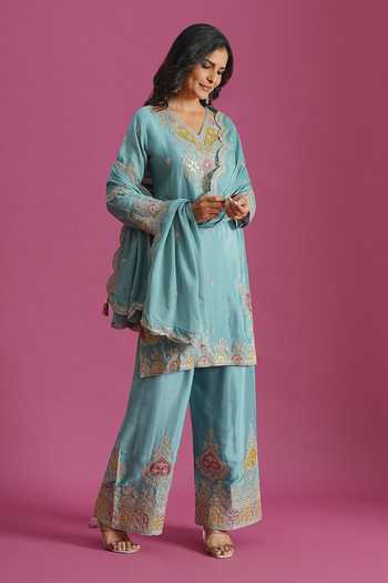 Shop Khwaab By Sanjana Lakhani Blue Chinon V-neck, Yes Hand Embroidered Kurta Set Online at Aza Fashions Shop_Khwaab By Sanjana Lakhani_Blue Chinon V-neck, Yes Hand Embroidered Kurta Set _Online_at_Aza_Fashions