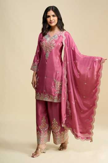 Khwaab By Sanjana Lakhani_Pink Chinon V-neck, Yes Hand Embroidered Kurta Set _Online_at_Aza_Fashions