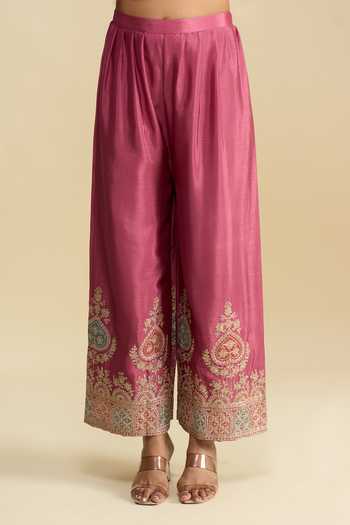 Shop_Khwaab By Sanjana Lakhani_Pink Chinon V-neck, Yes Hand Embroidered Kurta Set _Online_at_Aza_Fashions
