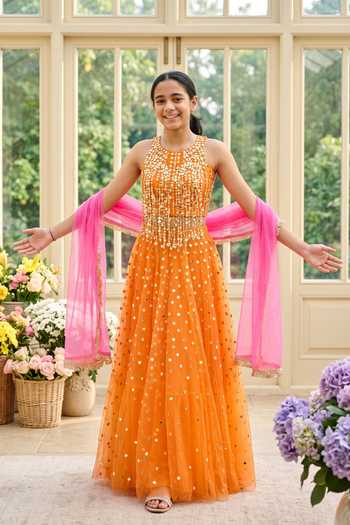 Panchhi By Kanupriya Tibrewala Orange Tulle, Net Dil Ki Dor Embroidered Lehenga Set Online at Aza Fashions Panchhi By Kanupriya Tibrewala_Orange Tulle, Net Dil Ki Dor Embroidered Lehenga Set _Online_at_Aza_Fashions