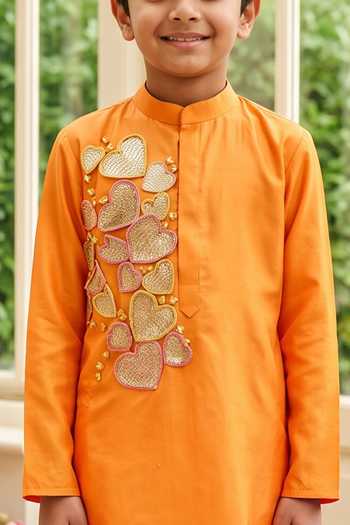 Panchhi By Kanupriya Tibrewala Chamkila Embroidered Kurta Set