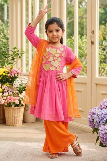 Panchhi By Kanupriya Tibrewala Chamkili Embroidered Kurta Set