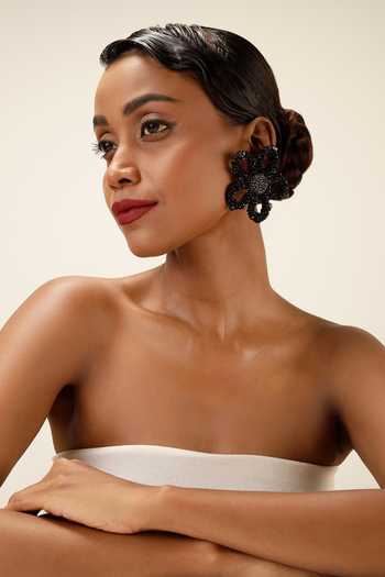 Bijoux By Priya Chandna Black Bloom Earrings 