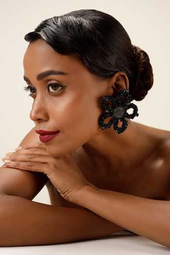 Bijoux By Priya Chandna_Black Bloom Earrings _at_Aza_Fashions