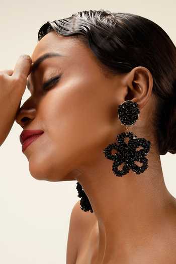 Bijoux By Priya Chandna_Black Flower Drop Earrings _Online_at_Aza_Fashions