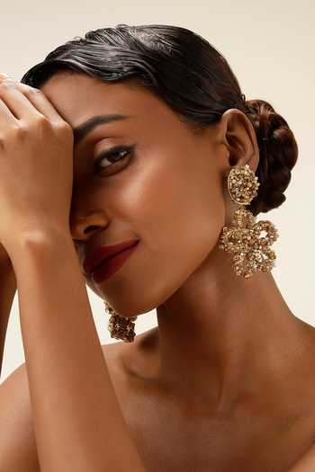Bijoux By Priya Chandna_Gold Plated Daisy Drop Earrings _Online_at_Aza_Fashions