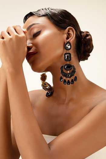 Buy Bijoux By Priya Chandna Black Royal Frame Chandelier Earrings Online at Aza Fashions Buy_Bijoux By Priya Chandna_Black Royal Frame Chandelier Earrings _Online_at_Aza_Fashions