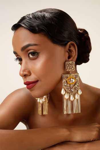 Bijoux By Priya Chandna Pearl Palace Drapes Earrings 