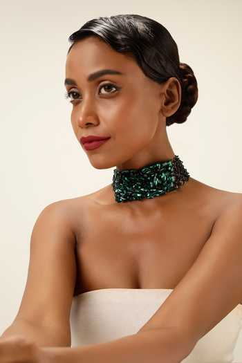 Buy_Bijoux By Priya Chandna_Emerald Green Starlit Collar Choker _Online_at_Aza_Fashions