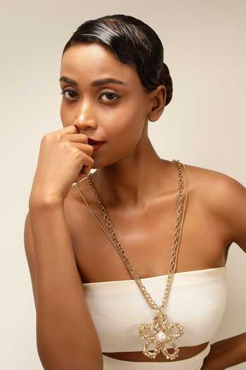 Bijoux By Priya Chandna Pearl Bloom Long Pendant Necklace 