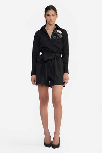 Buy Gauri & Nainika Black Cotton Paperbag Shorts Online at Aza Fashions Buy_Gauri & Nainika_Black Cotton Paperbag Shorts _Online_at_Aza_Fashions