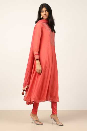 Ritu Kumar Pink Viscose, Chinon, Lycra, Jersey, Chiffon Split Leena Kurta Leggings Set Online at Aza Fashions Ritu Kumar_Pink Viscose, Chinon, Lycra, Jersey, Chiffon Split Leena Kurta Leggings Set _Online_at_Aza_Fashions