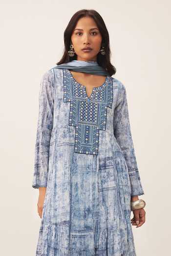 Ritu Kumar Blue Cotton, Viscose, Lycra, Jersey Split V-neck Achhara Kurta Leggings Set at Aza Fashions Ritu Kumar_Blue Cotton, Viscose, Lycra, Jersey Split V-neck Achhara Kurta Leggings Set _at_Aza_Fashions