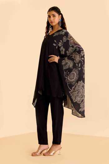 Buy Ritu Kumar Black Cotton, Viscose V-neck Floral Print Full Sleeve Kurta Set Online at Aza Fashions Buy_Ritu Kumar_Black Cotton, Viscose V-neck Floral Print Full Sleeve Kurta Set _Online_at_Aza_Fashions
