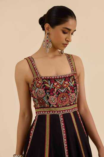 Ritu Kumar Black Crepe, Chiffon, Viscose, Lycra Square Neck, Yes Sasha Kurta Leggings Set at Aza Fashions Ritu Kumar_Black Crepe, Chiffon, Viscose, Lycra Square Neck, Yes Sasha Kurta Leggings Set _at_Aza_Fashions