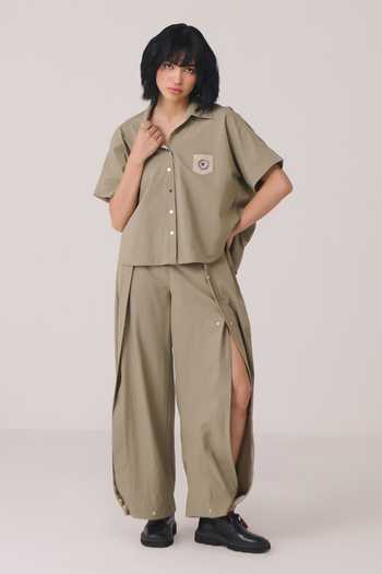 Buy_Chillosophy_Green Viscose Collared Neck Rini Cropped Shirt _Online_at_Aza_Fashions