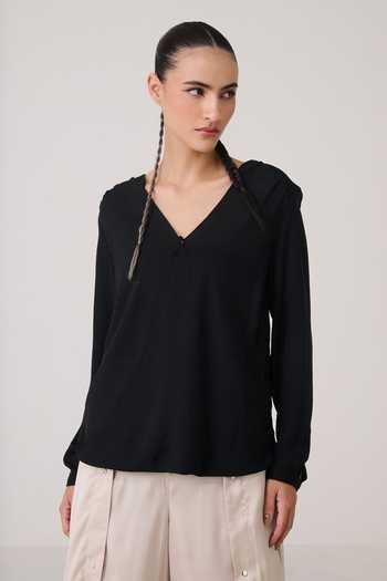 Buy Chillosophy Black Crepe V-neck Umi Asymmetric Top Online at Aza Fashions Buy_Chillosophy_Black Crepe V-neck Umi Asymmetric Top _Online_at_Aza_Fashions